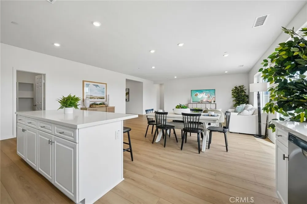 1674 westfork Way San Jacinto, CA 92582