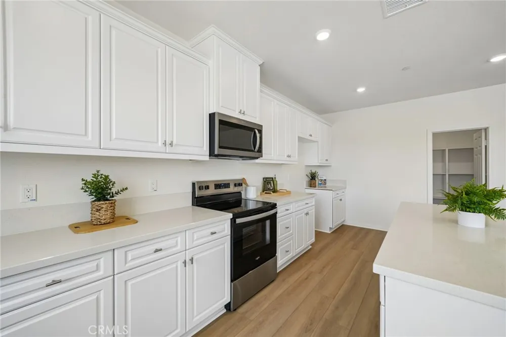 1674 westfork Way San Jacinto, CA 92582