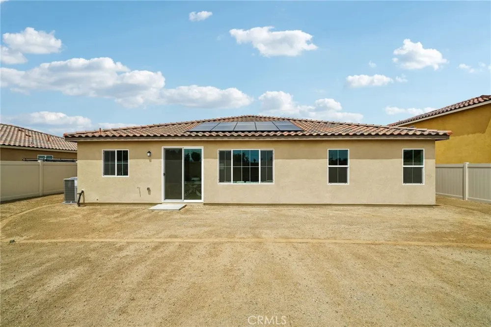 1674 westfork Way San Jacinto, CA 92582