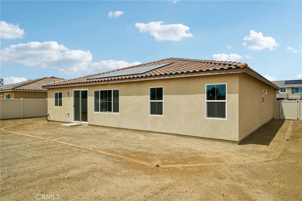 1674 westfork Way San Jacinto, CA 92582