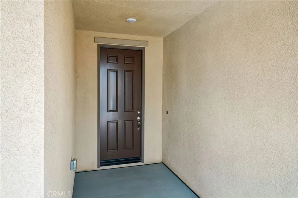 1674 westfork Way San Jacinto, CA 92582