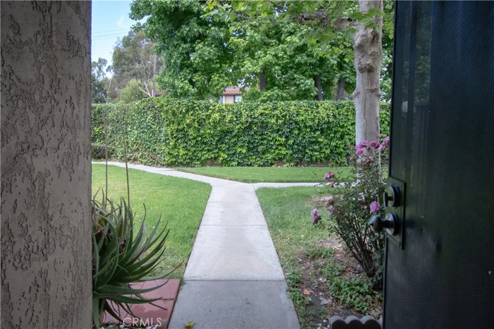 1801 PARK GLEN #B Santa Ana, CA 92706