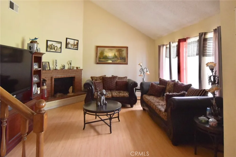 1801 PARK GLEN #B Santa Ana, CA 92706
