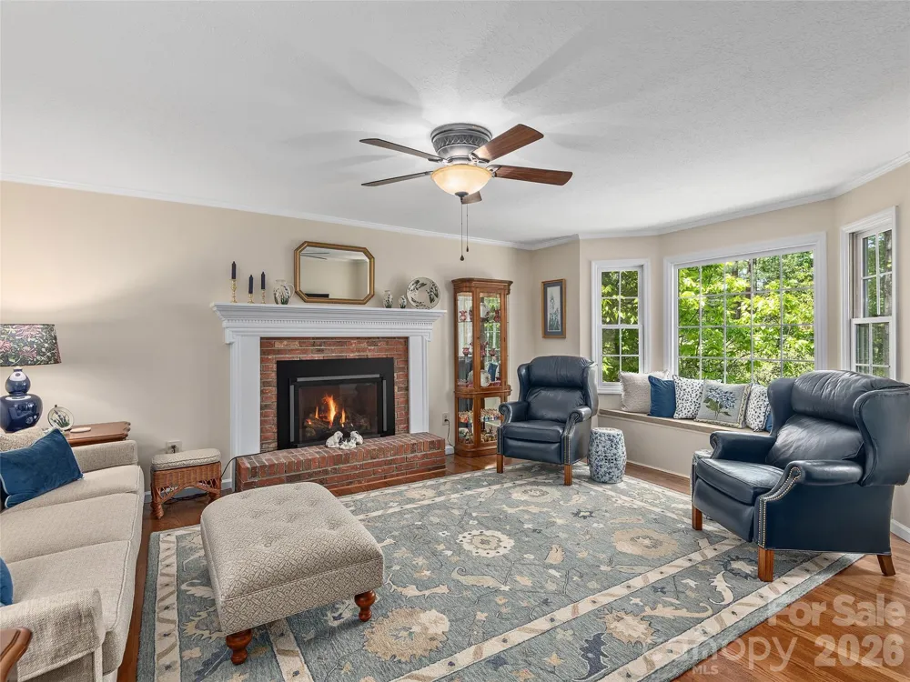 81 Old Gap Creek Road Fairview, NC 28730