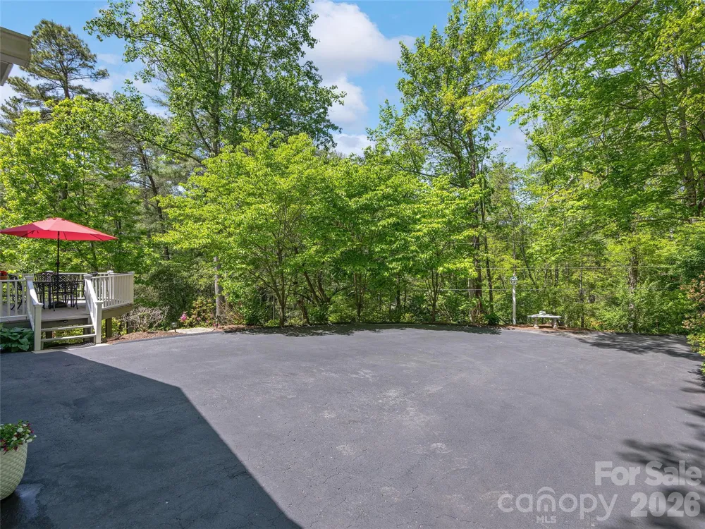 81 Old Gap Creek Road Fairview, NC 28730