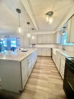 517 Private Road 7908 Hawkins, TX 75765