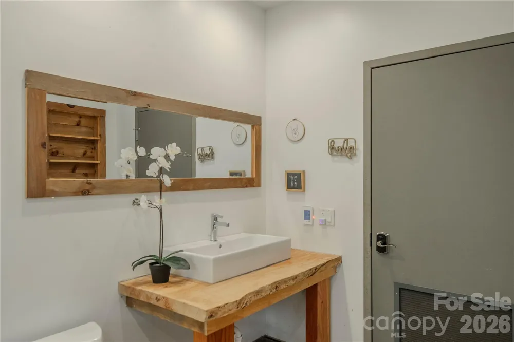 195 Still Waters Lane Brevard, NC 28712