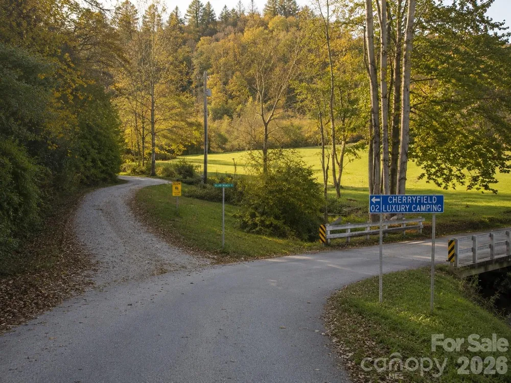 195 Still Waters Lane Brevard, NC 28712
