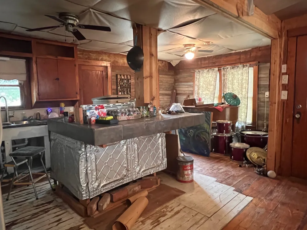 101 E Commerce Street Gustine, TX 76455
