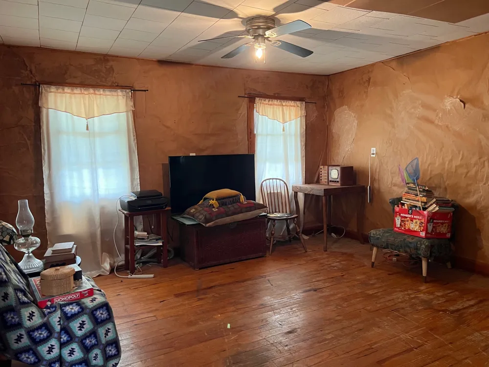 101 E Commerce Street Gustine, TX 76455