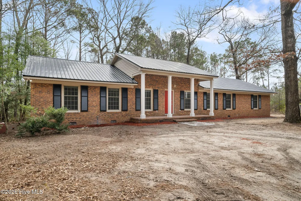 107 Azalea Trail Salemburg, NC 28385