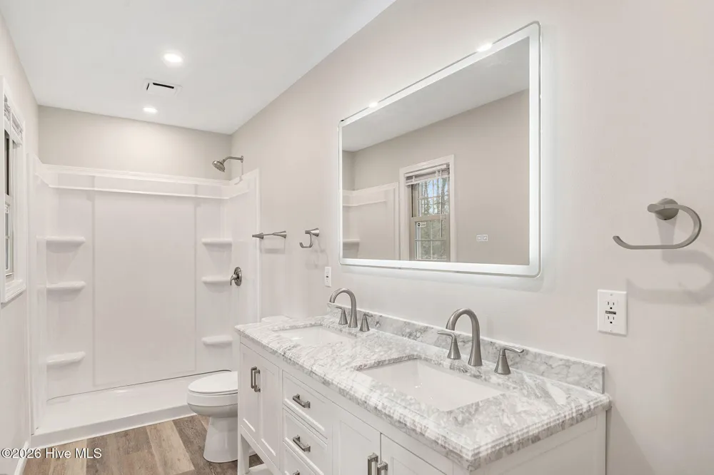 107 Azalea Trail Salemburg, NC 28385