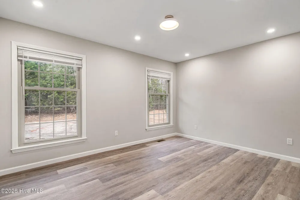107 Azalea Trail Salemburg, NC 28385