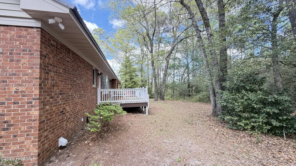 107 Azalea Trail Salemburg, NC 28385