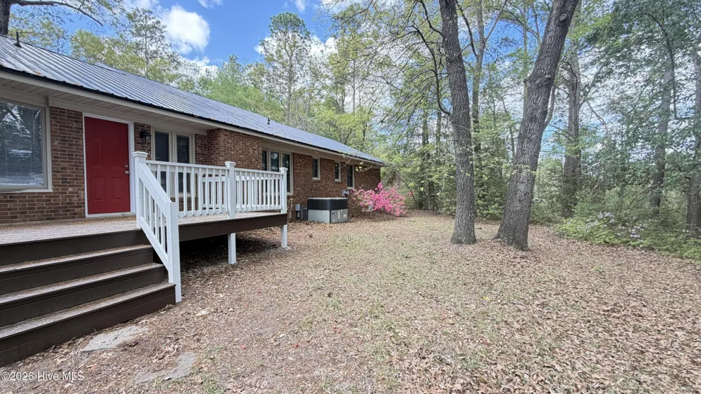 107 Azalea Trail Salemburg, NC 28385