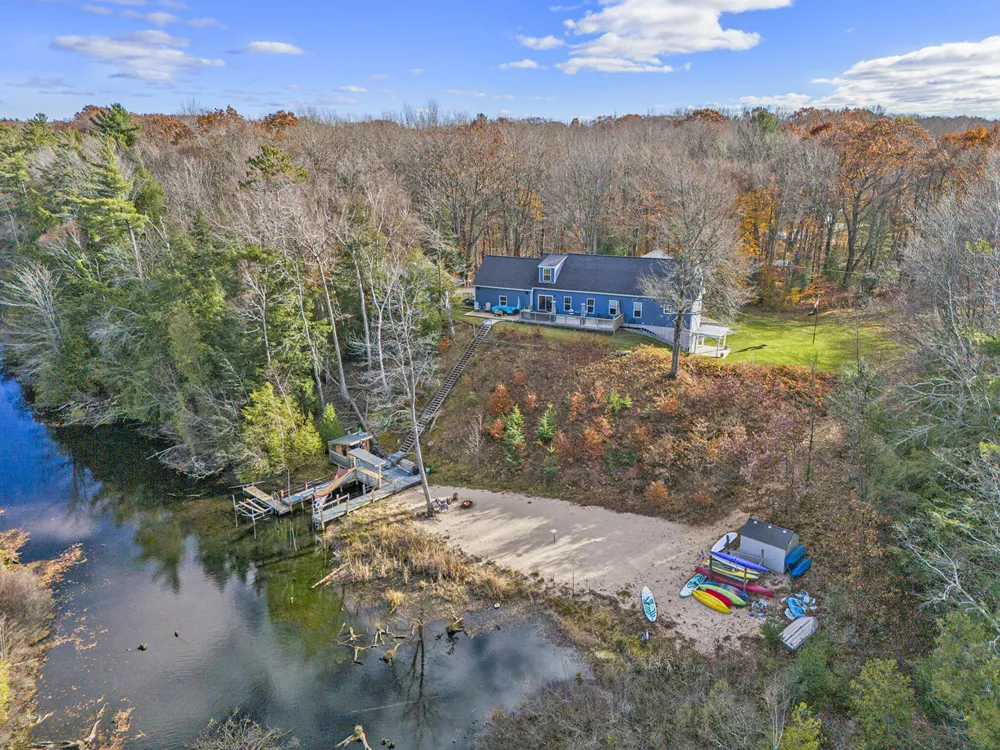 6774 Mears Road Hamlin Township, MI 49431