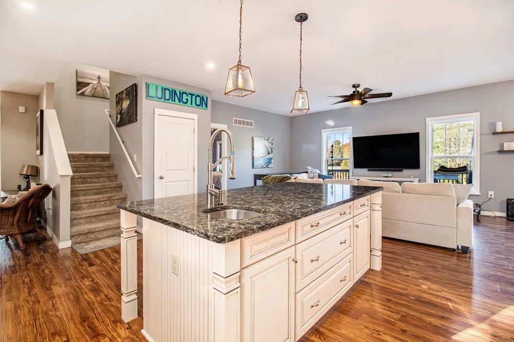 6774 Mears Road Hamlin Township, MI 49431