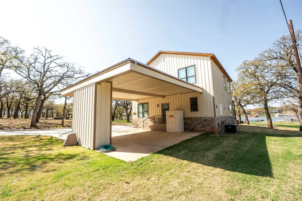 1529 Casino Road Nocona, TX 76255