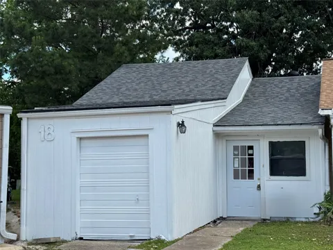 18 Townhouse Lane #18