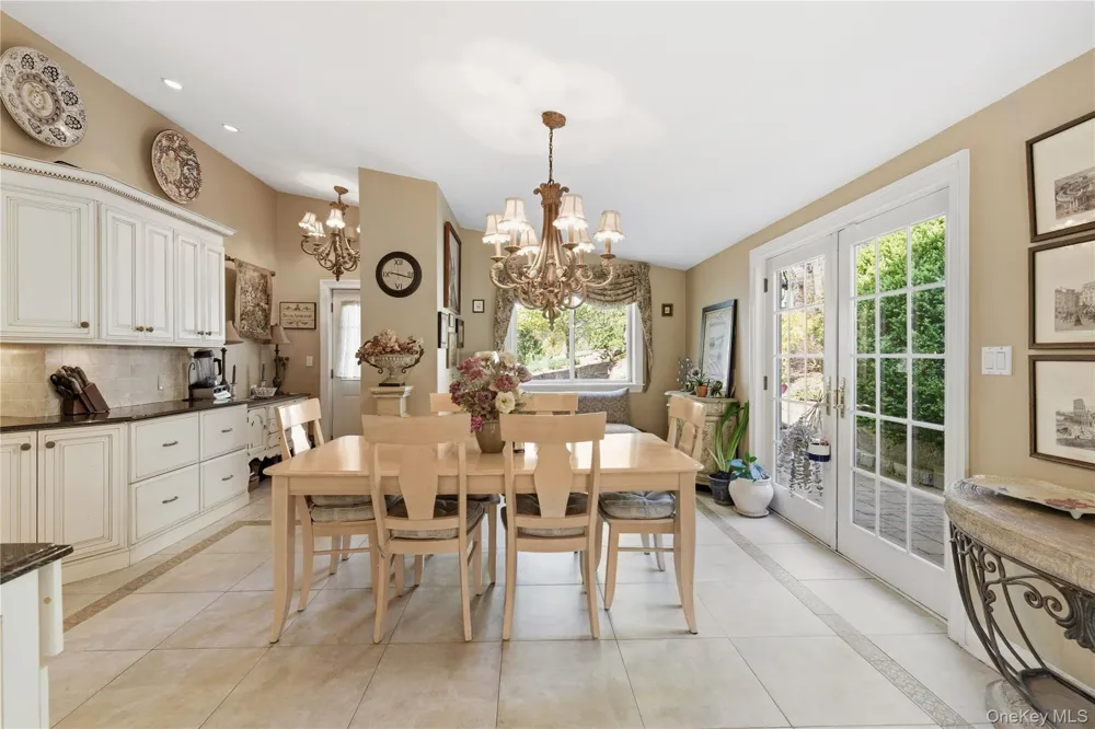 33 Greenbriar Drive Chappaqua, NY 10514