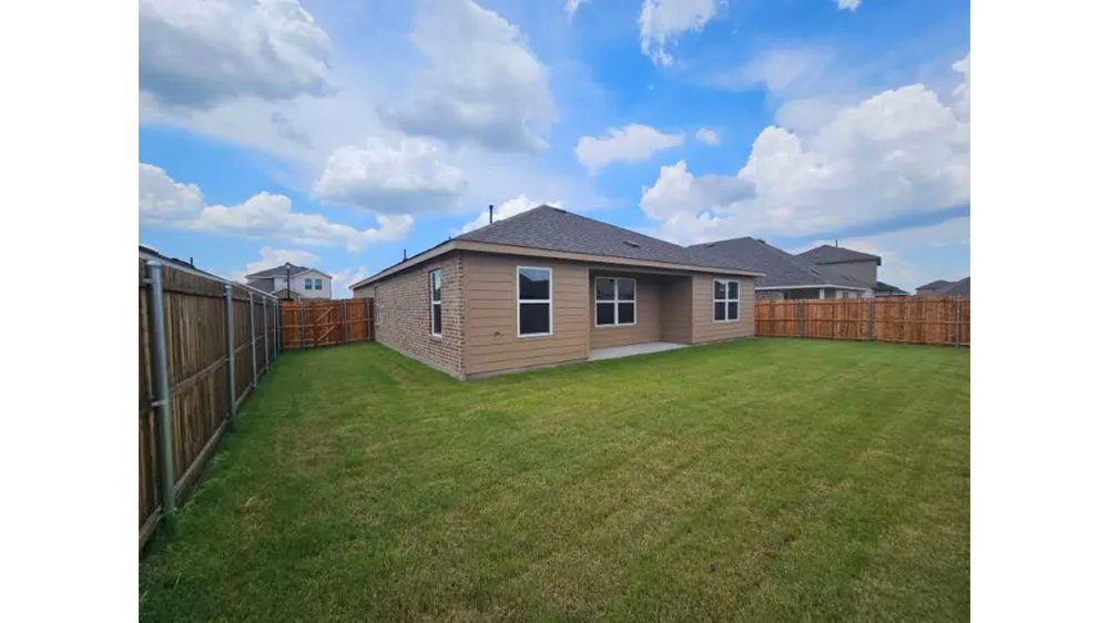 109 John Laurens Drive Venus, TX 76084