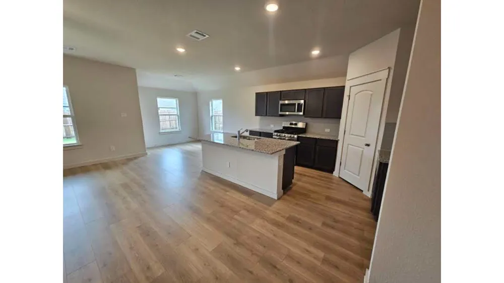 109 John Laurens Drive Venus, TX 76084