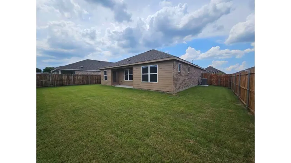 109 John Laurens Drive Venus, TX 76084