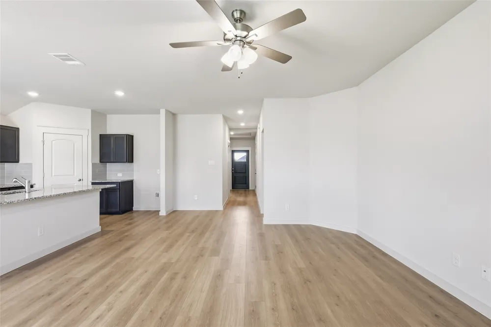 109 John Laurens Drive Venus, TX 76084