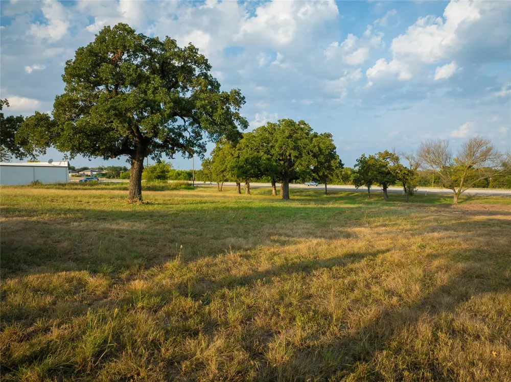1360 E Bypass 287 Alvord, TX 76225