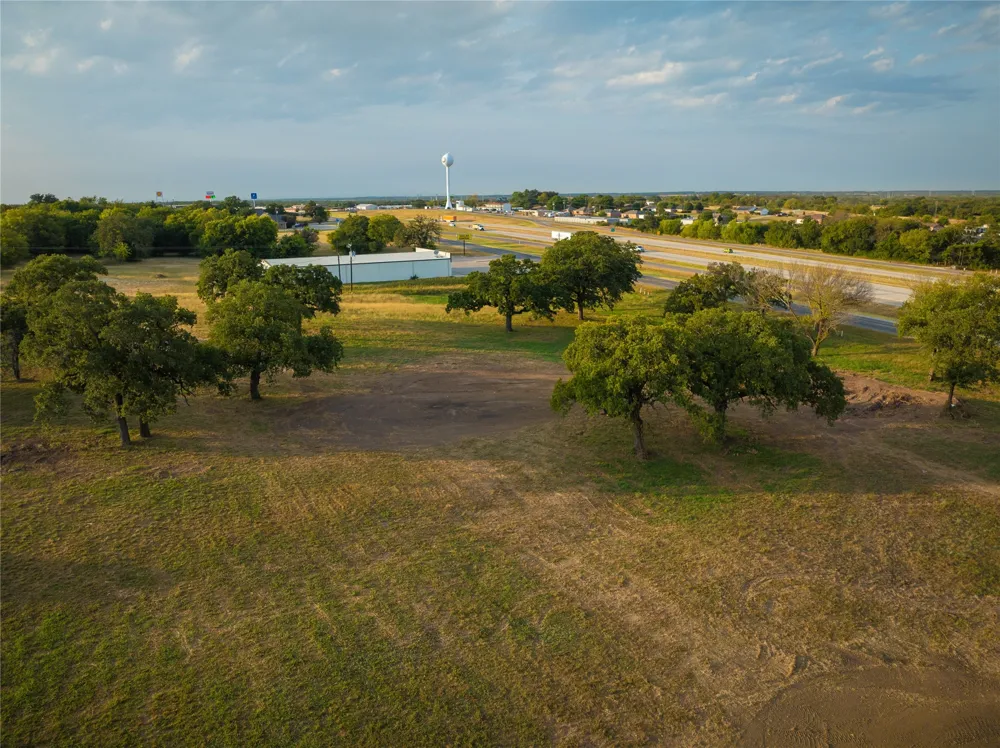 1360 E Bypass 287 Alvord, TX 76225