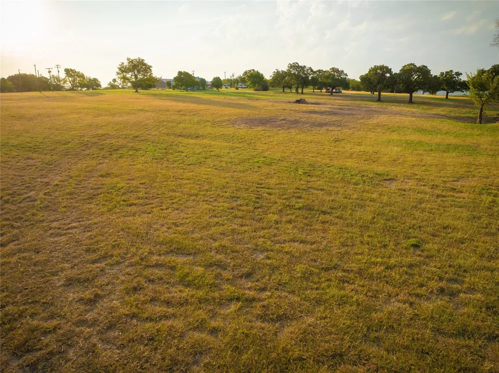 1360 E Bypass 287 Alvord, TX 76225