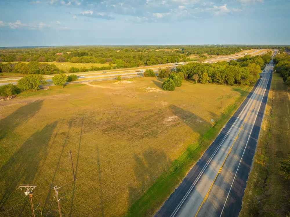 1360 E Bypass 287 Alvord, TX 76225