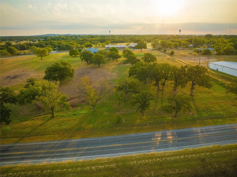 1360 E Bypass 287 Alvord, TX 76225