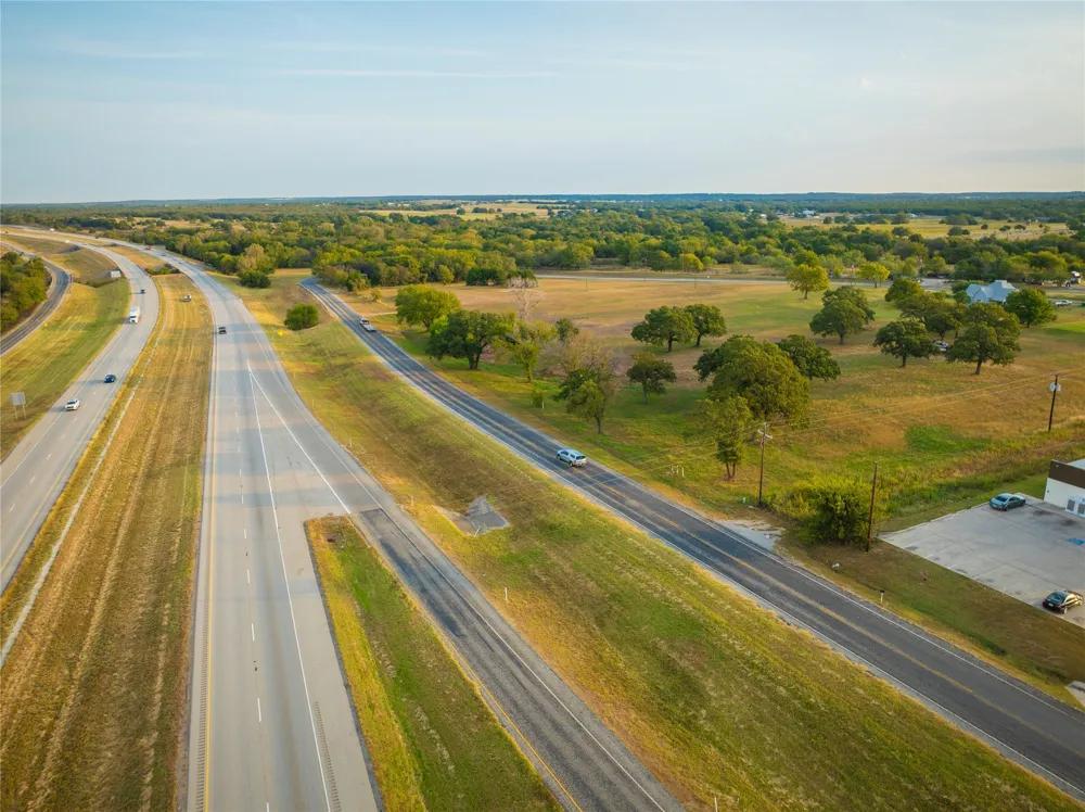 1360 E Bypass 287 Alvord, TX 76225