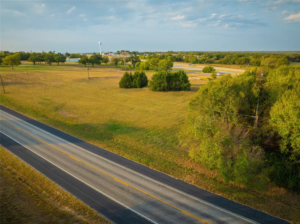 1360 E Bypass 287 Alvord, TX 76225