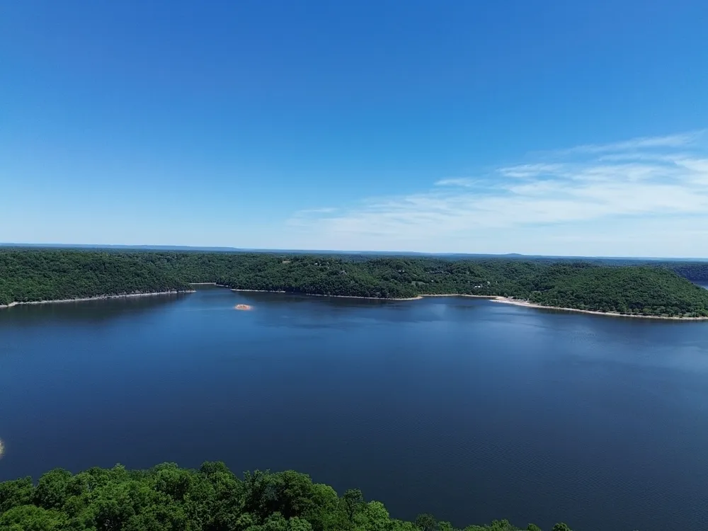 705 Harbor Pointe Dr Silver Point, TN 38582