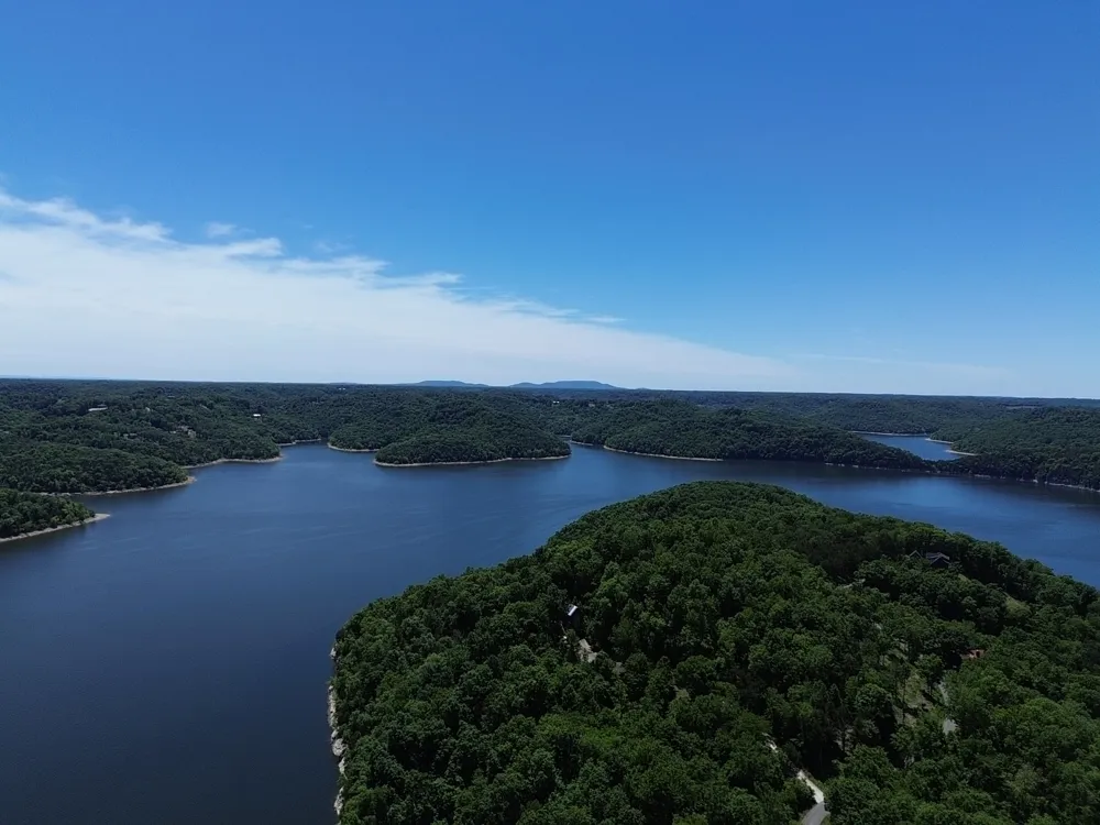 705 Harbor Pointe Dr Silver Point, TN 38582