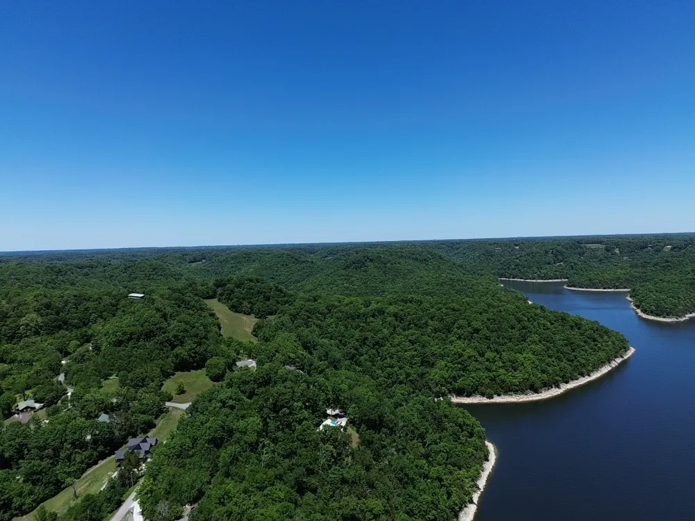 705 Harbor Pointe Dr Silver Point, TN 38582