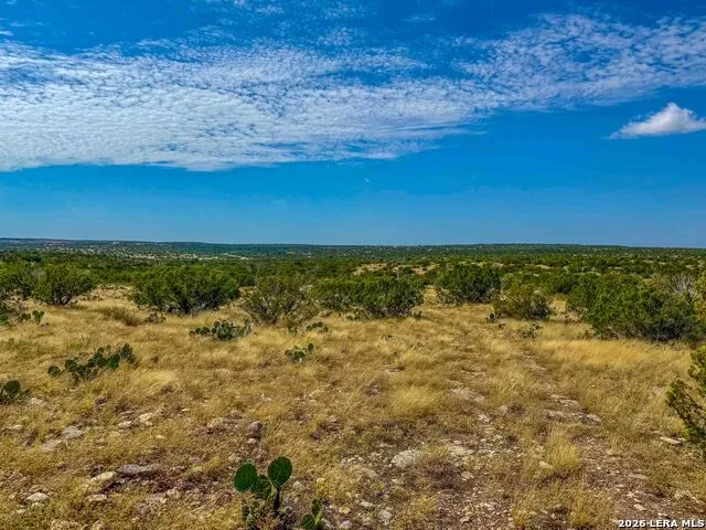 0 W Cooper Rd Comstock, TX 78837