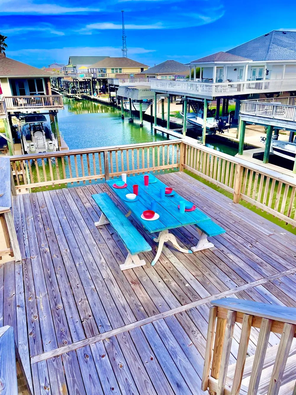 333 Schooner Drive Freeport, TX 77541
