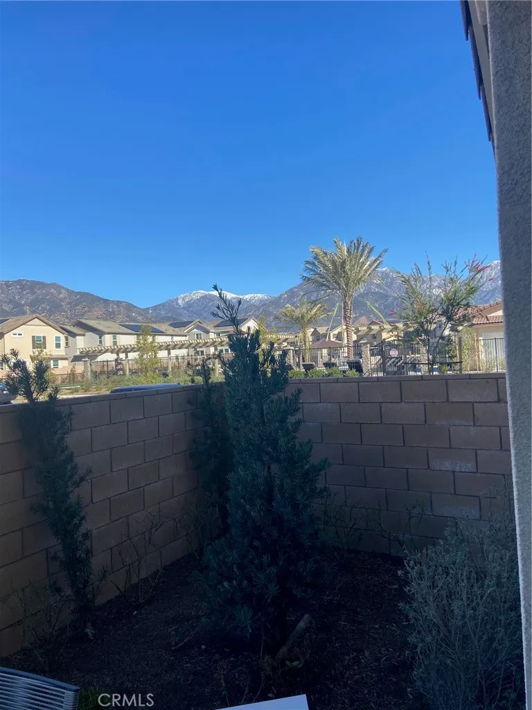 1703 Almond Tree Upland, CA 91784