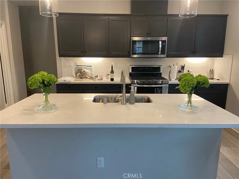 1703 Almond Tree Upland, CA 91784