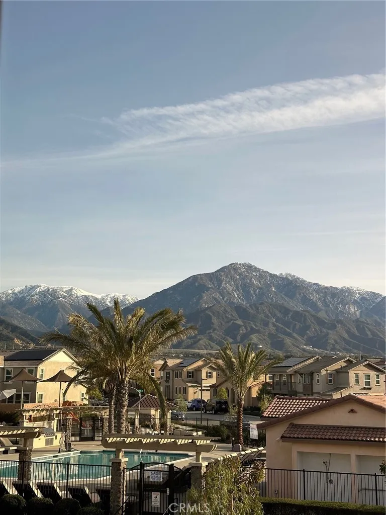 1703 Almond Tree Upland, CA 91784