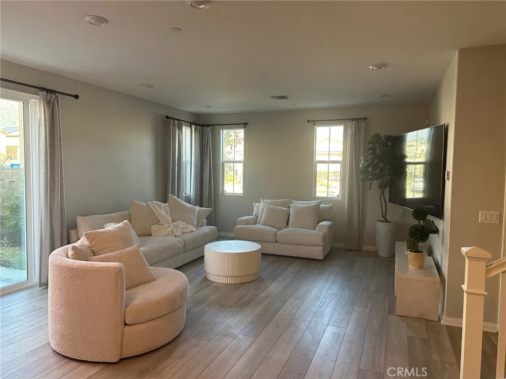 1703 Almond Tree Upland, CA 91784