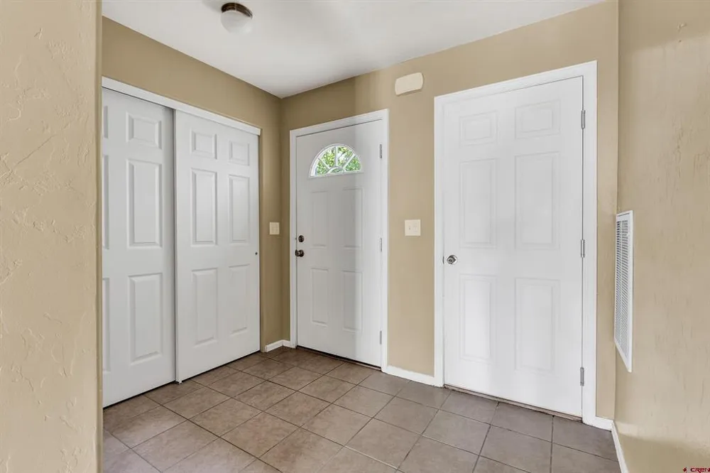 421 Indiangrass Loop Montrose, CO 81403