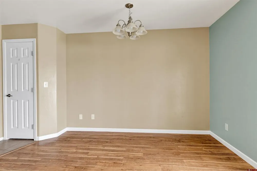 421 Indiangrass Loop Montrose, CO 81403