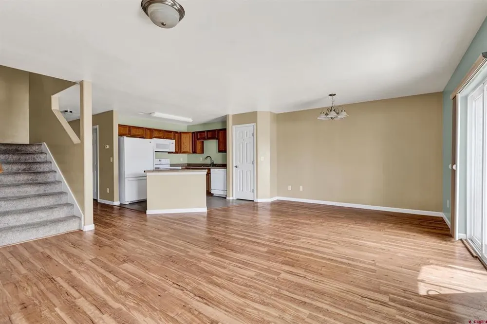 421 Indiangrass Loop Montrose, CO 81403