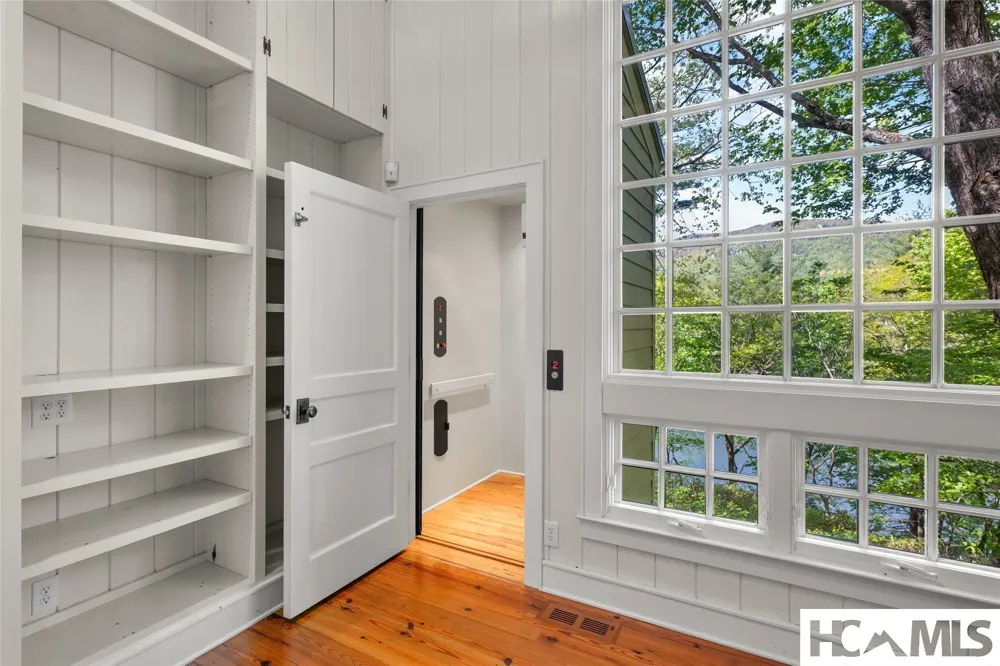 TBD Cold Mountain Road Lake Toxaway, NC 28747