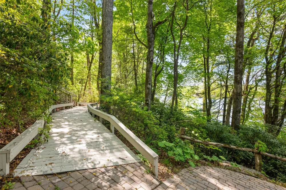 TBD Cold Mountain Road Lake Toxaway, NC 28747