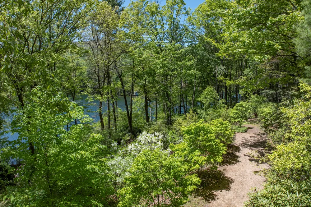 1923 Cold Mountain Road Lake Toxaway, NC 28747